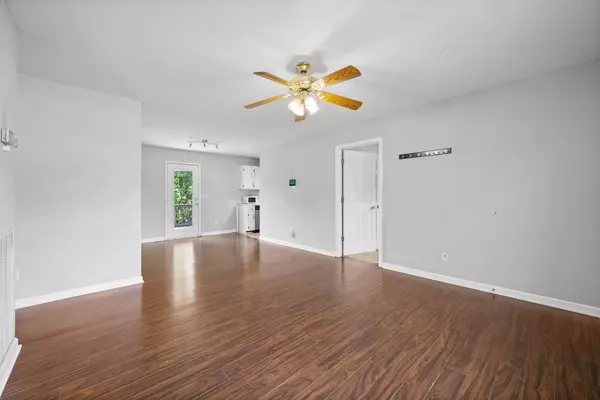 1628 Hannibal Dr, Oak Grove, KY 42262