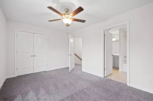 3277 Tower Dr #E, Clarksville, TN 37042