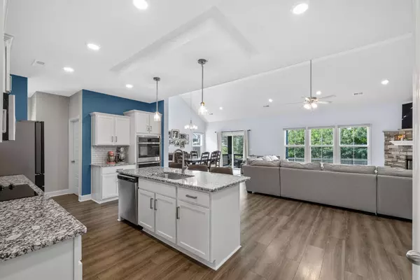 2692 Remington Trce, Clarksville, TN 37043