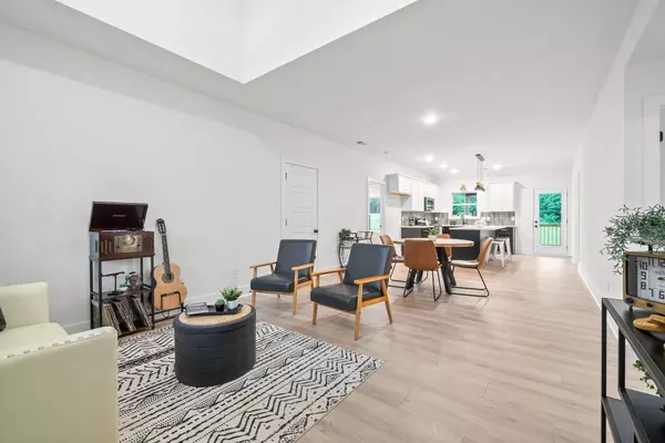 182 Dewberry Ct, Clarksville, TN 37042