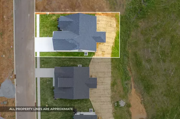 178 Dewberry Ct, Clarksville, TN 37042