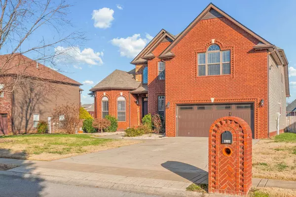 1517 Green Grove Way, Clarksville, TN 37043