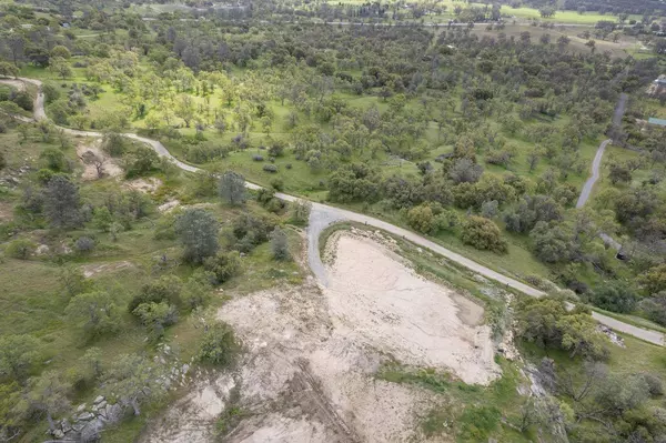 0 Aunt Julia, Auberry, CA 93602