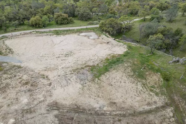 0 Aunt Julia, Auberry, CA 93602