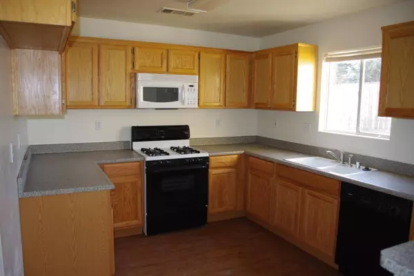 20204 Mini CT, Tehachapi, CA 93561