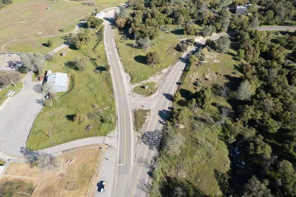 33260 Powerhouse RD, Auberry, CA 93602