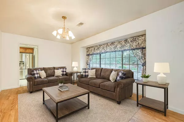 43376 Crystal Springs WAY, Coarsegold, CA 93614