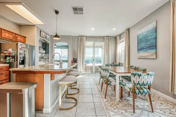 1691 N Monaco, Clovis, CA 93619