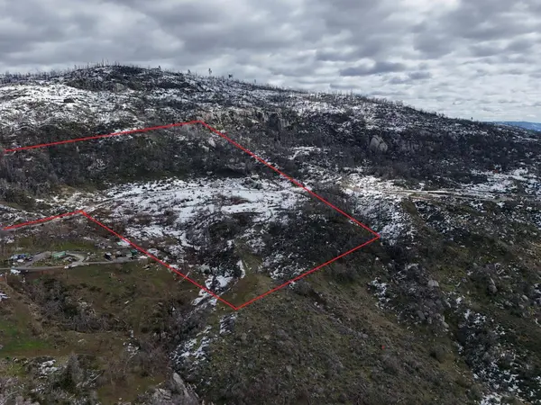 35651 Peterson RD, Auberry, CA 93602