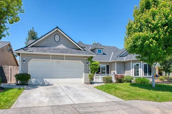 3095 N Pearwood, Fresno, CA 93727