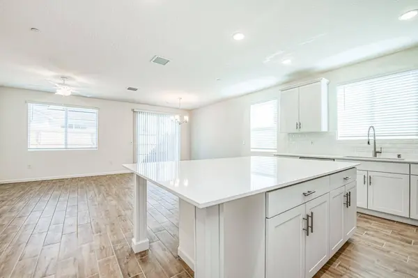 1165 Significant WAY, Madera, CA 93636