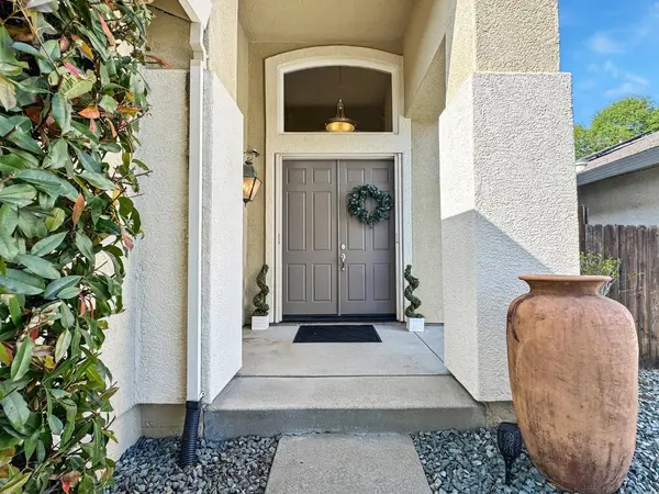 3298 Europa, Roseville, CA 95661