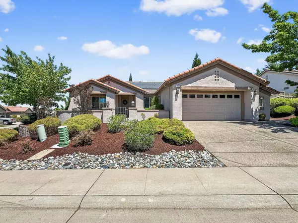 2090 Fallen Leaf LN, Lincoln, CA 95648