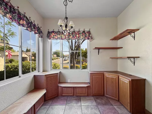 1325 Secret Lake LOOP, Lincoln, CA 95648
