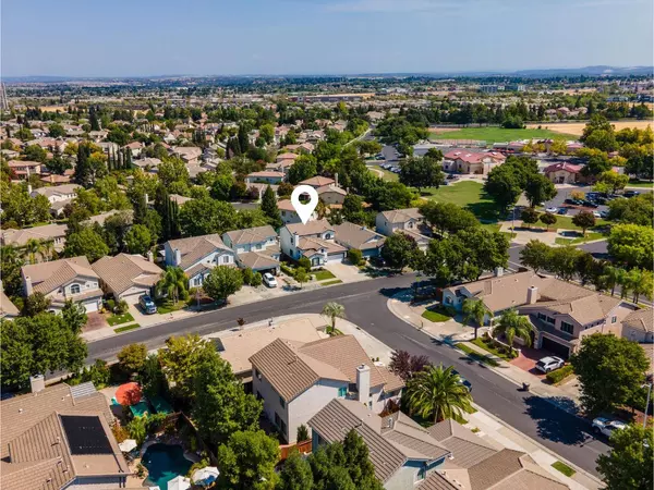 216 Bettencourt DR, Roseville, CA 95678