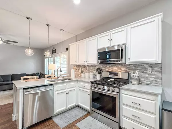 216 Bettencourt DR, Roseville, CA 95678