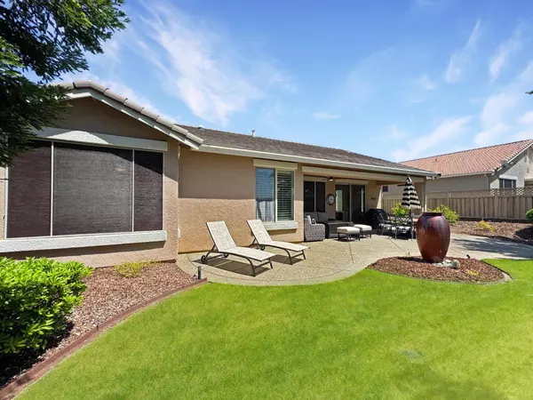 2645 Woodacre LN, Lincoln, CA 95648