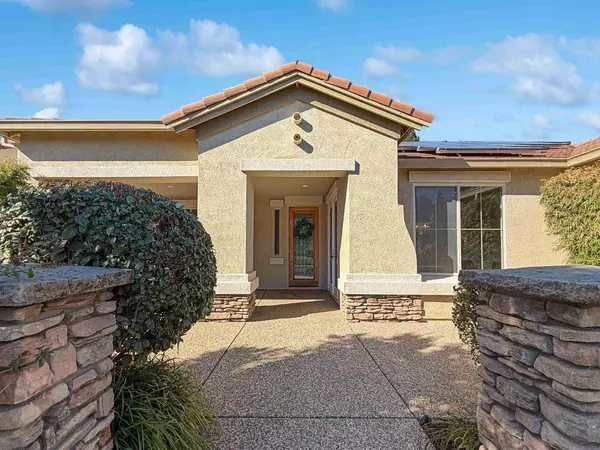 892 Bridalveil LN, Lincoln, CA 95648