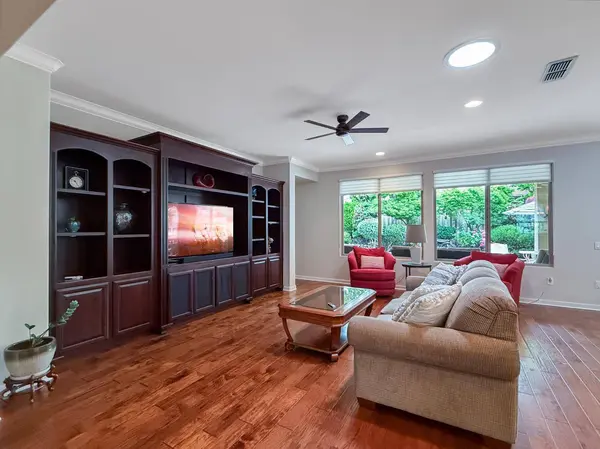 297 Sawmill LN, Lincoln, CA 95648
