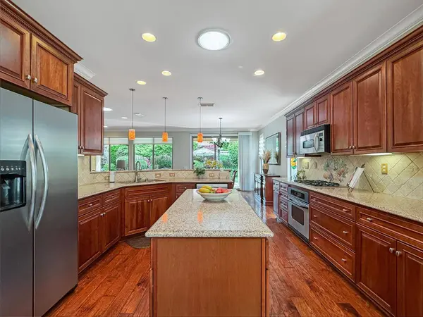 297 Sawmill LN, Lincoln, CA 95648