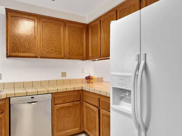 7409 Auburn Oaks CT #N, Citrus Heights, CA 95621