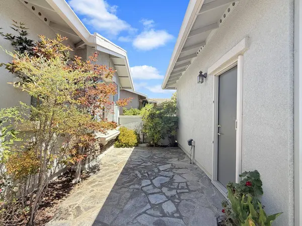 776 Rustic Ranch LN, Lincoln, CA 95648