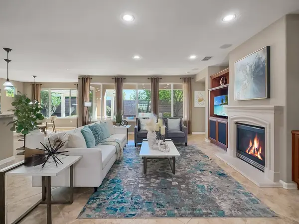 1143 Fairway Valley LN, Lincoln, CA 95648