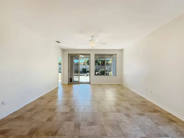100 Chicory CT, Lincoln, CA 95648