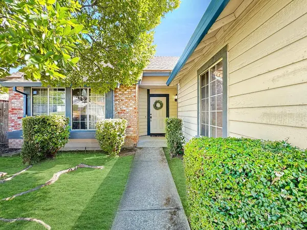 5791 Summit DR, Rocklin, CA 95765