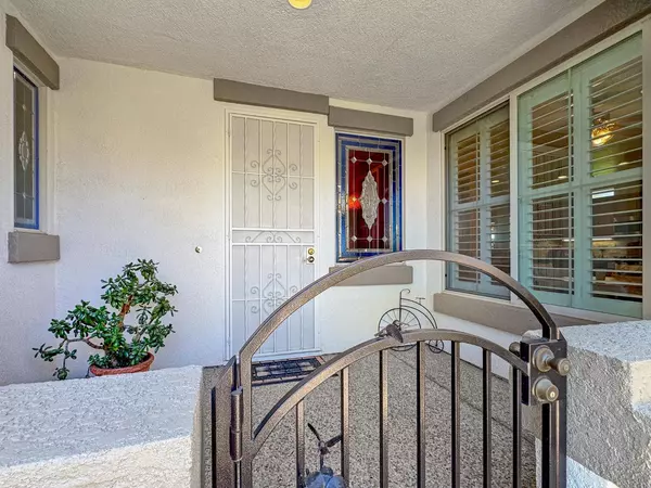 1347 Rose Bouquet DR, Lincoln, CA 95648