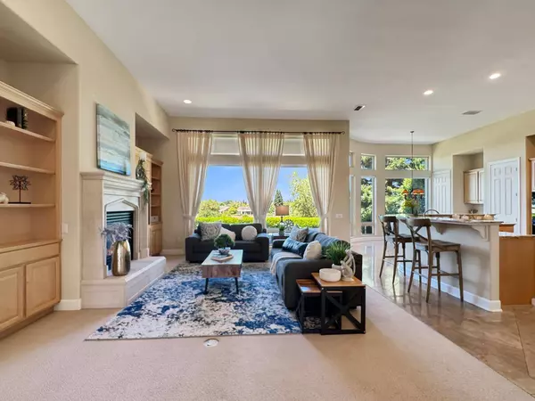 1536 Dapple Dawn LN, Lincoln, CA 95648