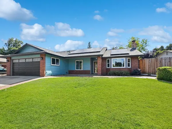5922 Allan DR, Rocklin, CA 95677