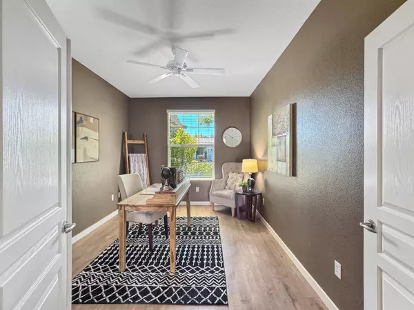 2874 Coopers Hawk LOOP, Lincoln, CA 95648