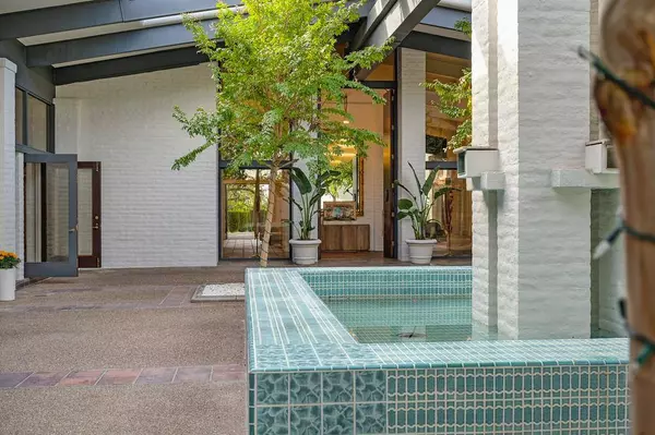 2300 California AVE, Carmichael, CA 95608