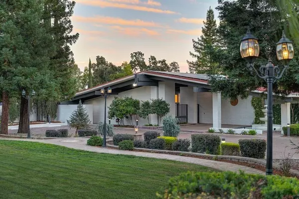 2300 California AVE, Carmichael, CA 95608