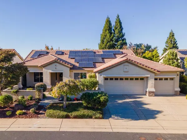 892 Bridalveil LN, Lincoln, CA 95648