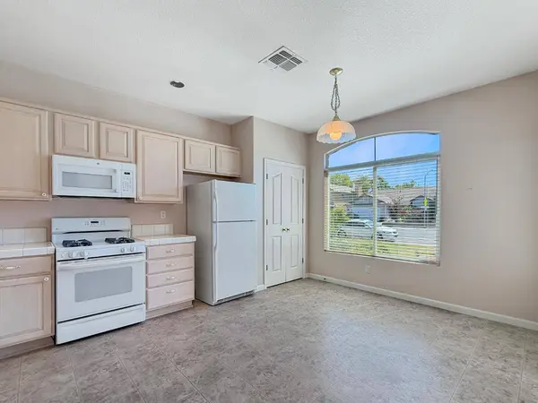 9256 Palmerson DR, Antelope, CA 95843