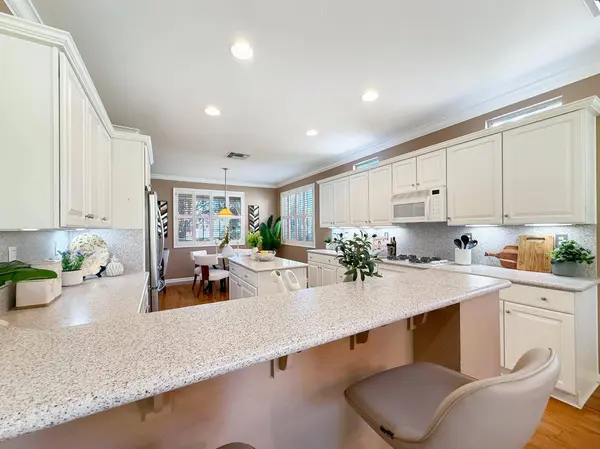 1128 Picket Fence LN, Lincoln, CA 95648