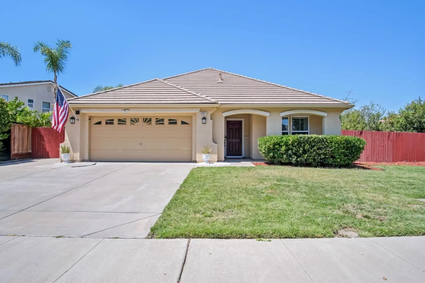 Find a Home In Manteca With Land