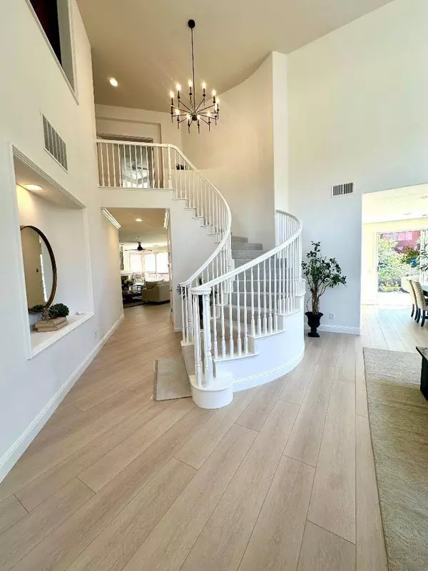 4038 Emerald Isle LN, San Jose, CA 95135