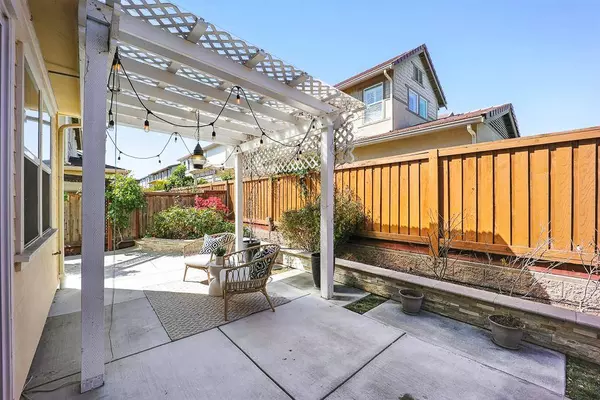 33528 Mustang ST, Fremont, CA 94555