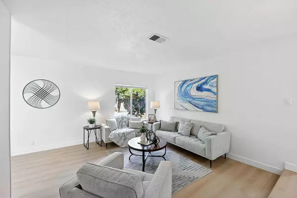 32461 Darlene WAY, Union City, CA 94587