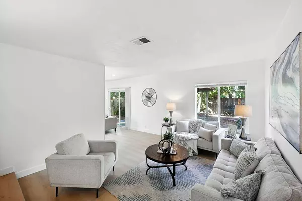 32461 Darlene WAY, Union City, CA 94587