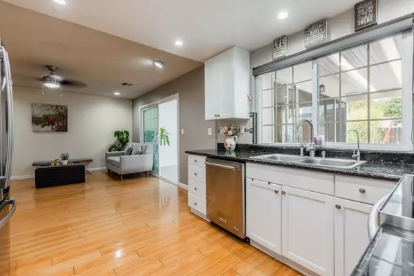 4231 Hanford St, Union City, CA 94587-5621