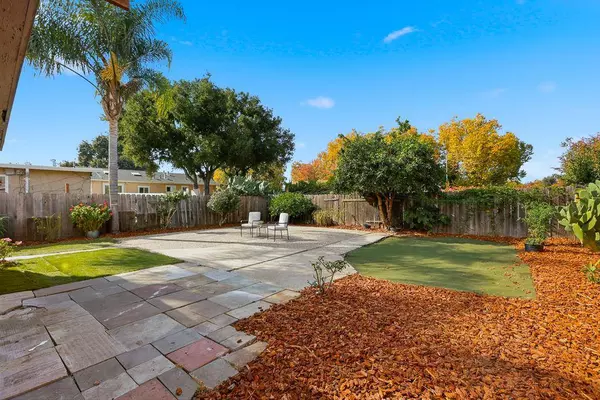 1183 Saratoga AVE, East Palo Alto, CA 94303