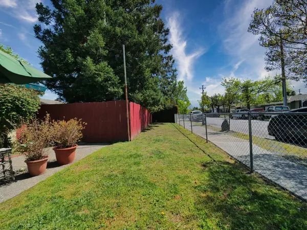 1105 Sanchez WAY, Redwood City, CA 94061