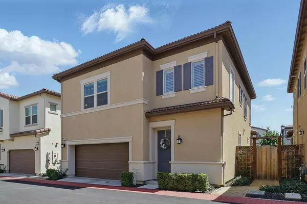 410 E Redberry PL, Mountain House, CA 95391