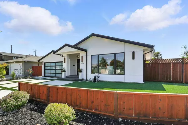 2154 Briarwood DR, Santa Clara, CA 95051