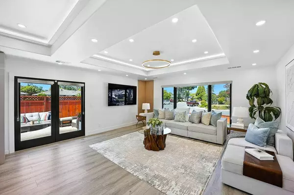 2154 Briarwood DR, Santa Clara, CA 95051