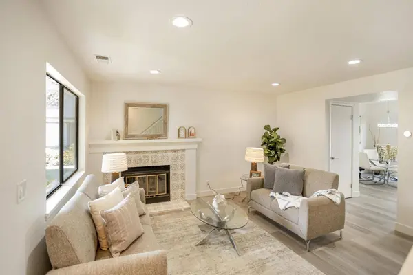 34744 Tuxedo CMN, Fremont, CA 94555